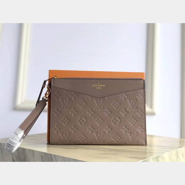 Replica Louis Vuitton Monogram Bag Charm e portachiavi 12 in vendita con il  prezzo economico al falso negozio di borse