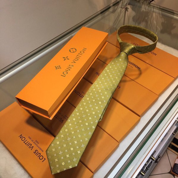 Cravatta in jacquard di seta GG in celeste | ® IT