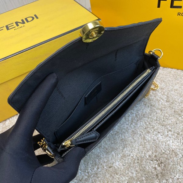 Borse fendi clearance scontatissime